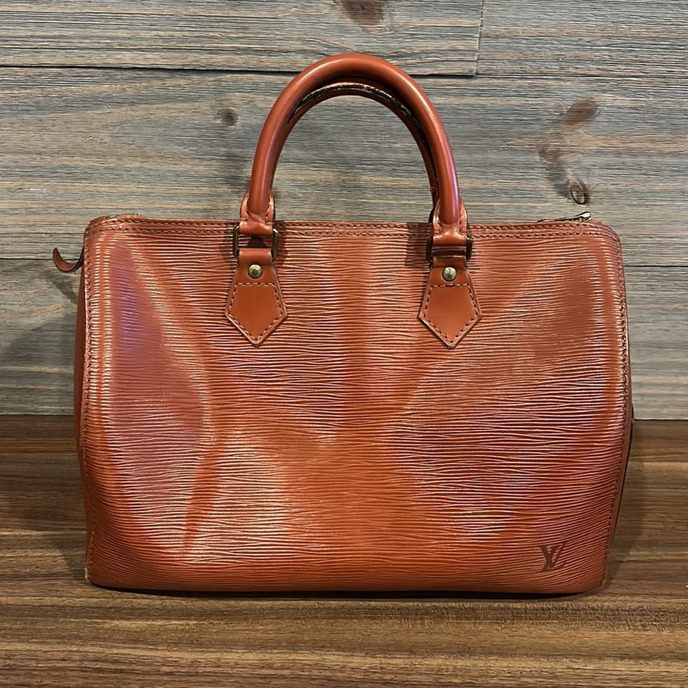 Louis Vuitton Epi Speedy 30